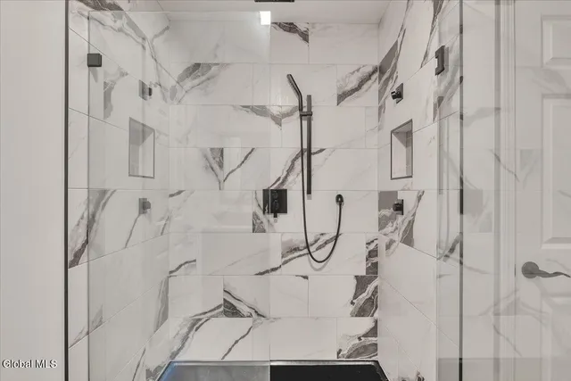 $515,000 | 22 Stacey Way, North Greenbush, NY 12180