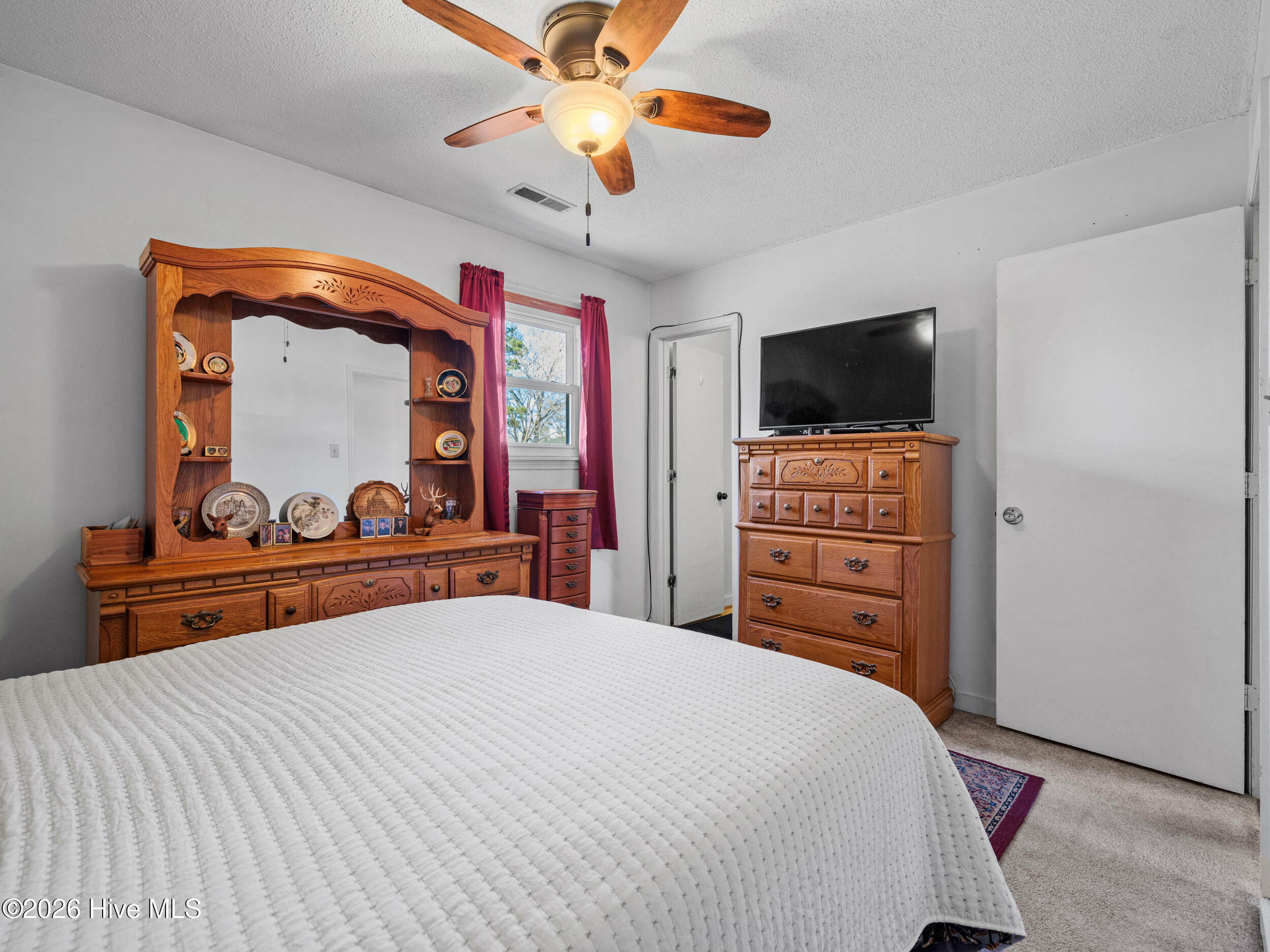 139 Bayberry Road Newport, NC 28570 - Photo 22 of 40 Primary Bedroom