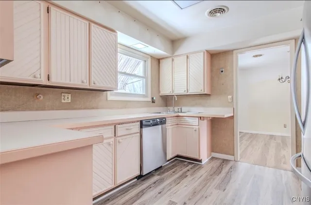 $299,900 | 19705 Hillside Drive, Watertown Town, NY 13601