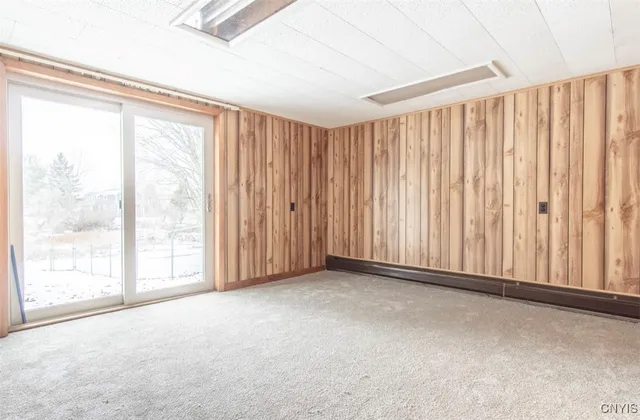 $299,900 | 19705 Hillside Drive, Watertown Town, NY 13601