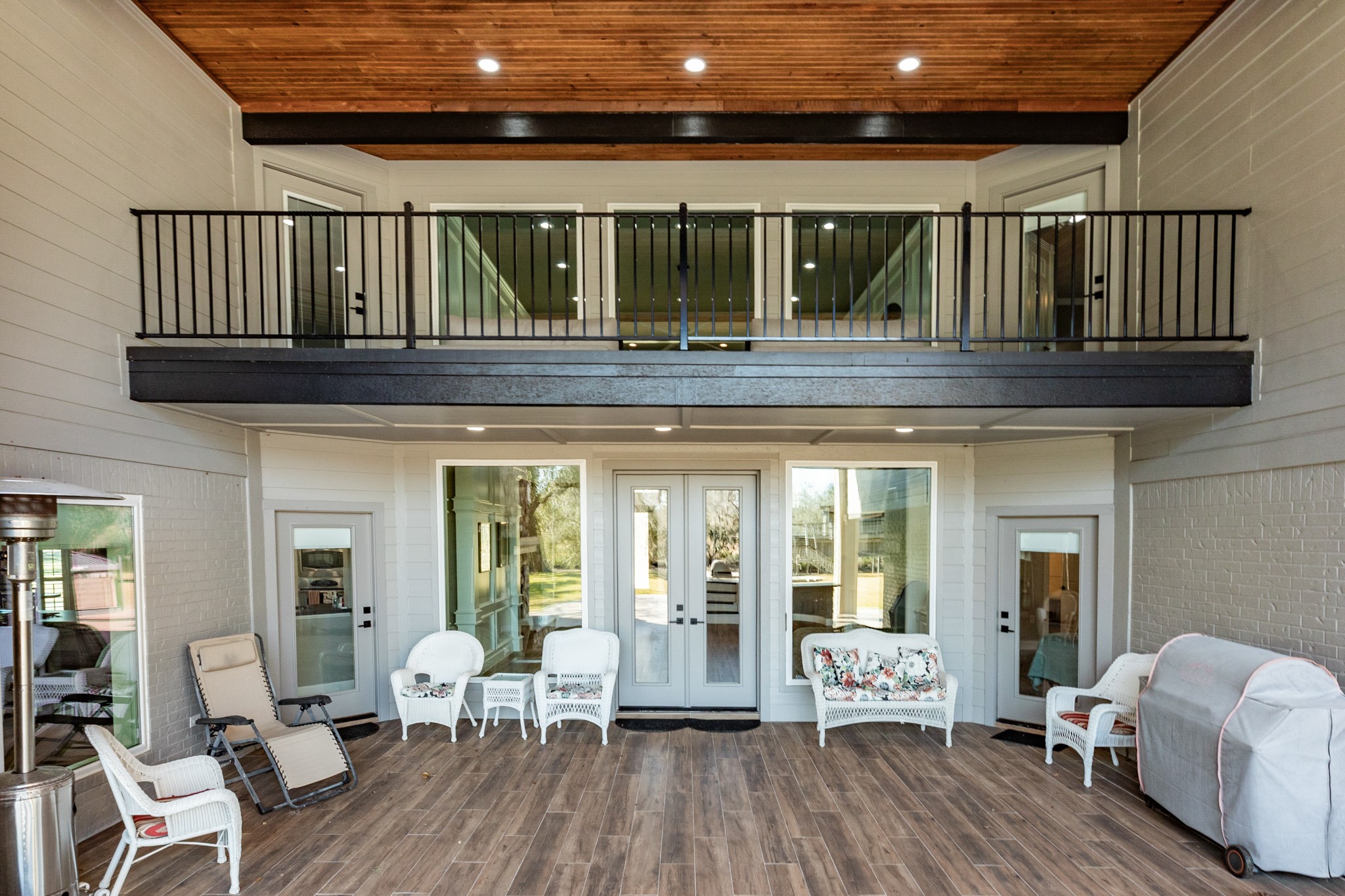 692 County Road 605 Angleton, TX 77515 - Photo 28 of 49