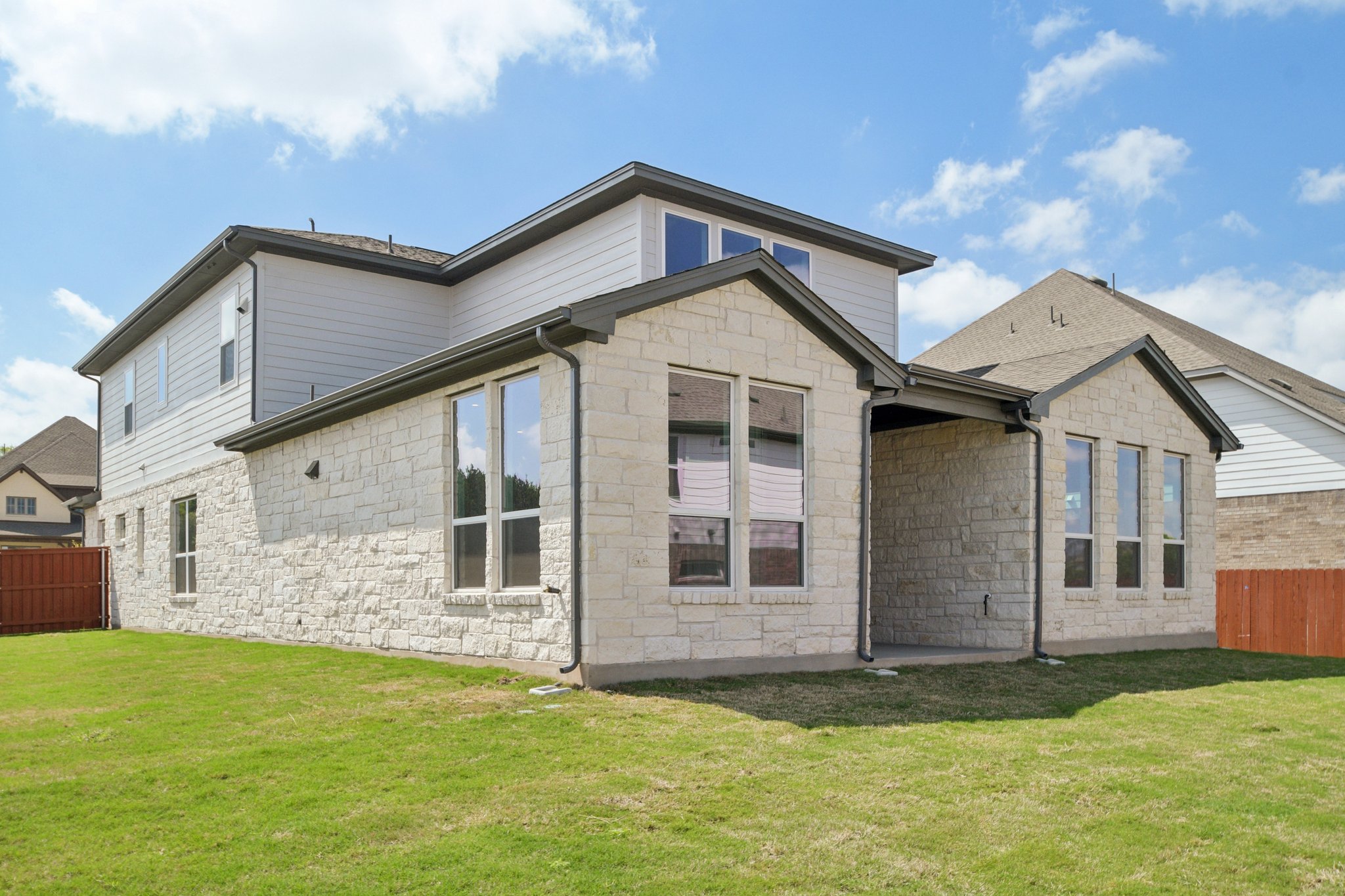 1660 Cardinal Lane Round Rock, TX 78681 - Photo 35 of 35 a front view of a house with a yard