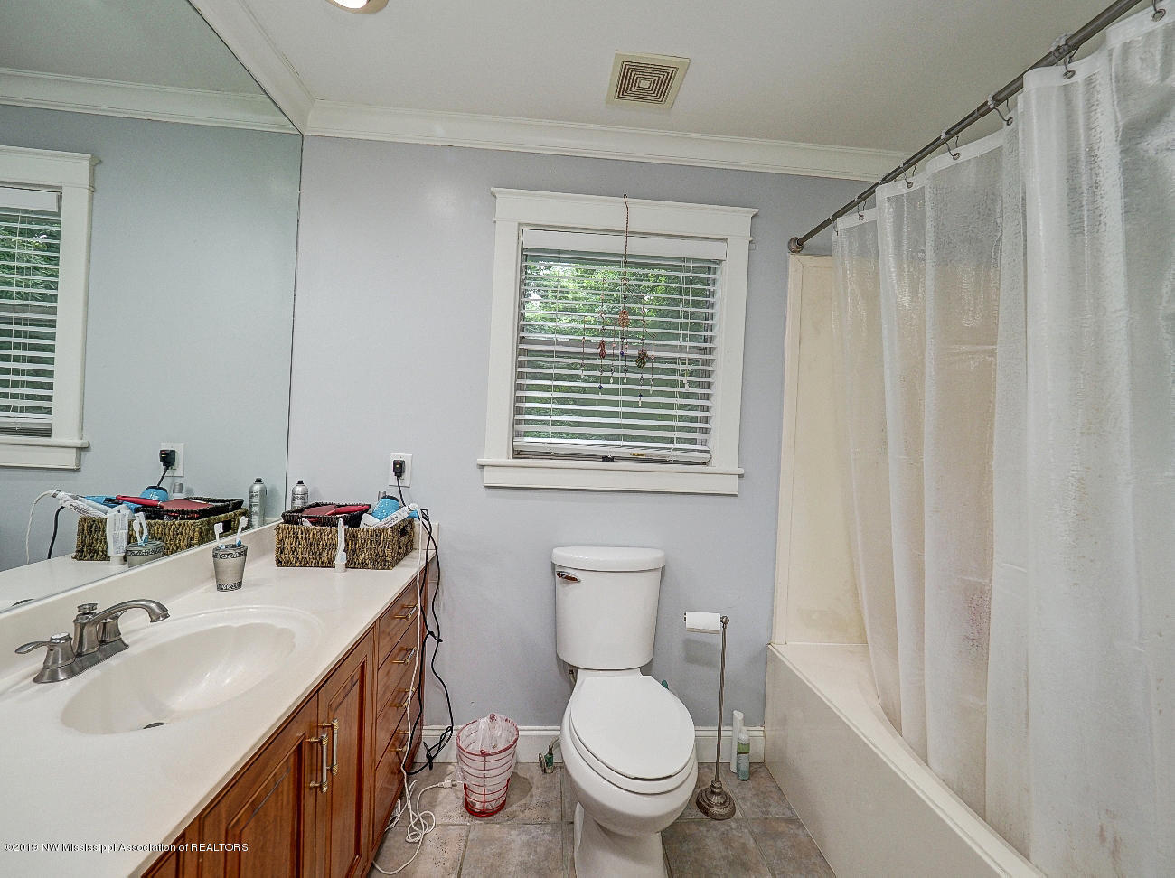 458 East Sweetwater Road Byhalia, MS 38611 - Photo 21 of 34 Master bedroom