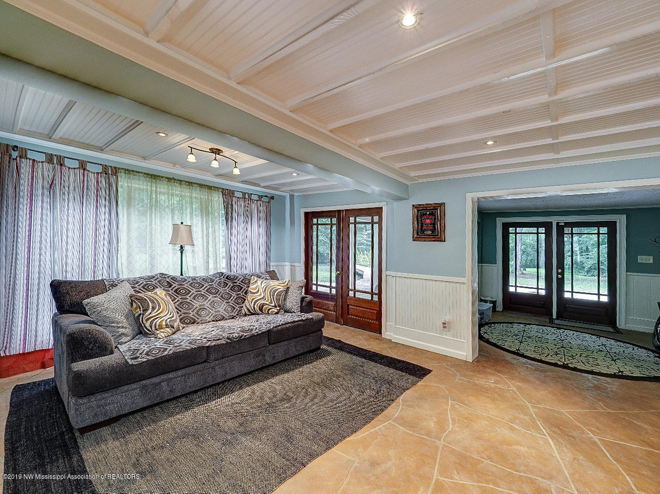 458 East Sweetwater Road Byhalia, MS 38611 - Photo 28 of 34 Downstairs game room