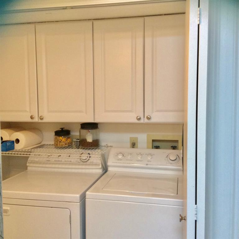 Undisclosed Address Pompano Beach, FL 33069 - Photo 22 of 23 a view of washer and dryer