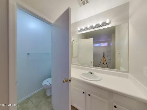 $1,949 | 3921 West Irwin Avenue, Phoenix, AZ 85041