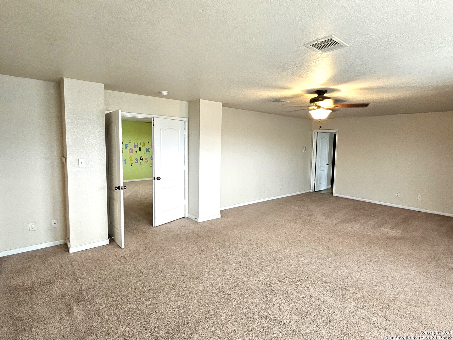 208 Springtree Cove Cibolo, TX 78108 - Photo 18 of 36