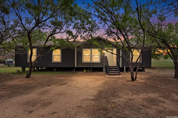 $185,000 | 119 Avery Drive, Somerset, TX 78069