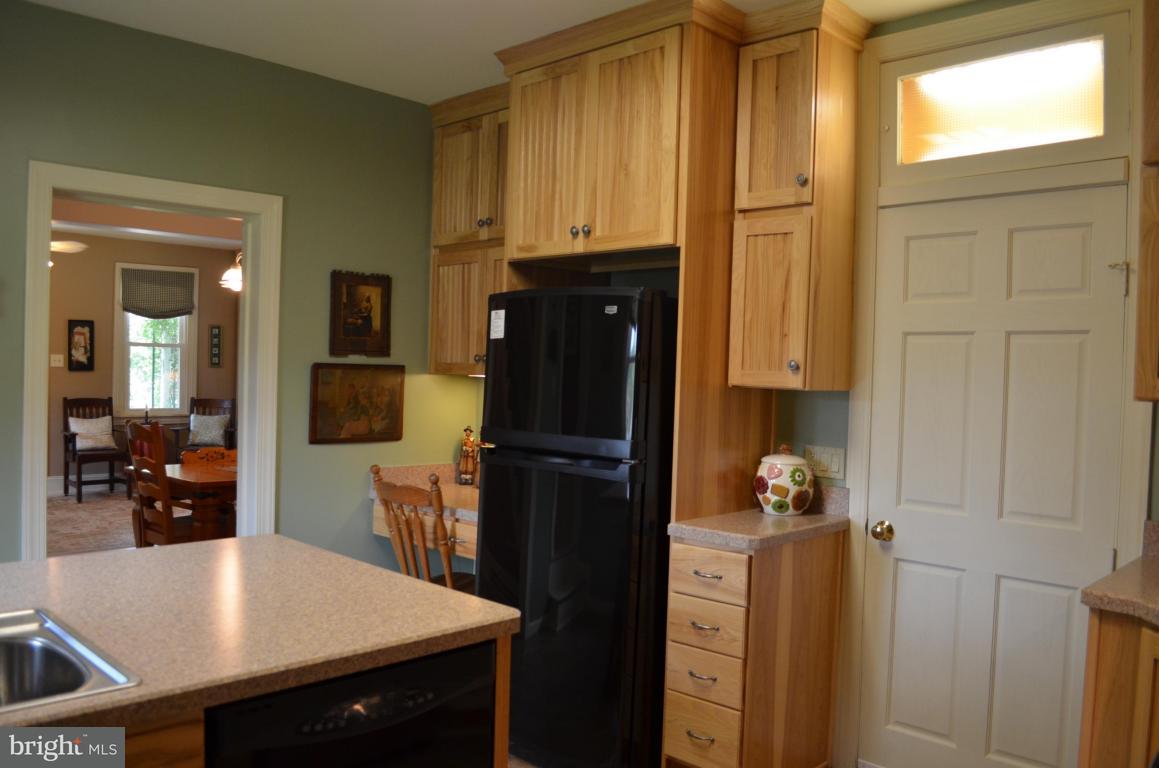 315 Reed Street Mohnton, PA 19540 - Photo 8 of 40