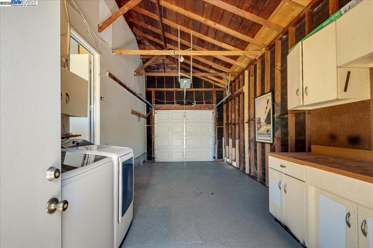 323 De Leon Avenue Fremont, CA 94539 - Photo 14 of 16 a utility room with dryer and washer