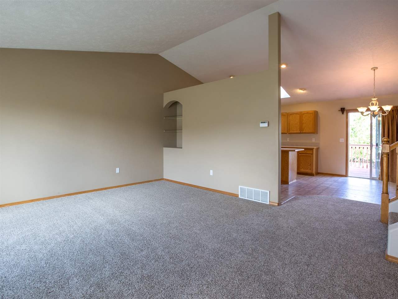 1135 South Moen Road Greenacres, WA 99016 - Photo 2 of 20 Gallery Image 2