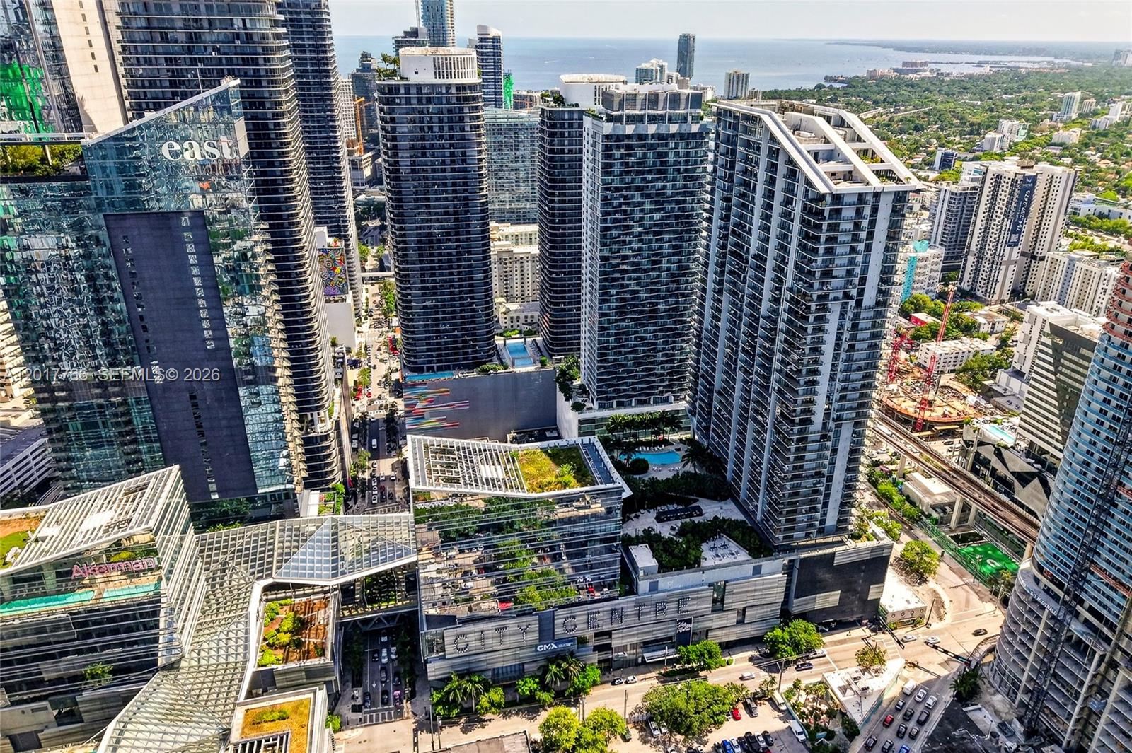 88 Southwest 7th Street, Unit PH4202 Miami, FL 33130 - Photo 87 of 88