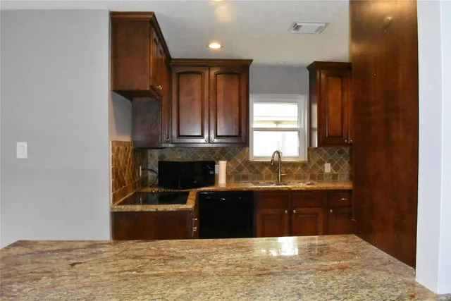 $2,350 | 19419 Craigchester Lane, Spring, TX 77388