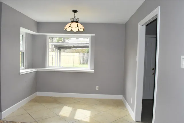 $2,350 | 19419 Craigchester Lane, Spring, TX 77388