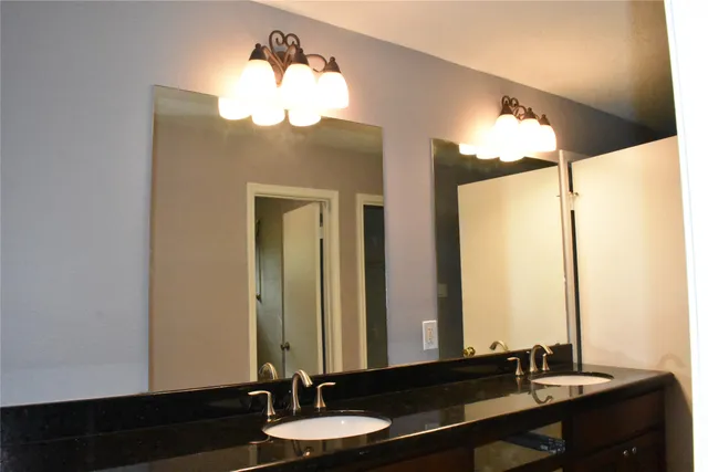 $2,350 | 19419 Craigchester Lane, Spring, TX 77388