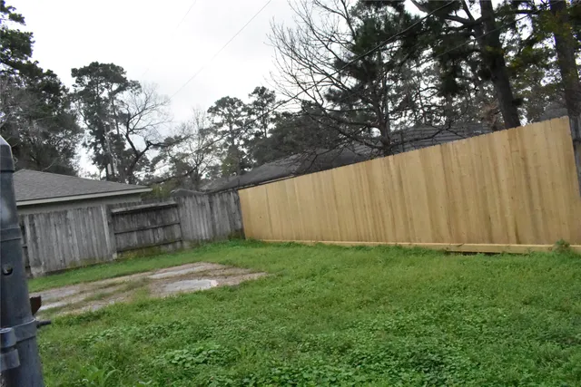 $2,350 | 19419 Craigchester Lane, Spring, TX 77388