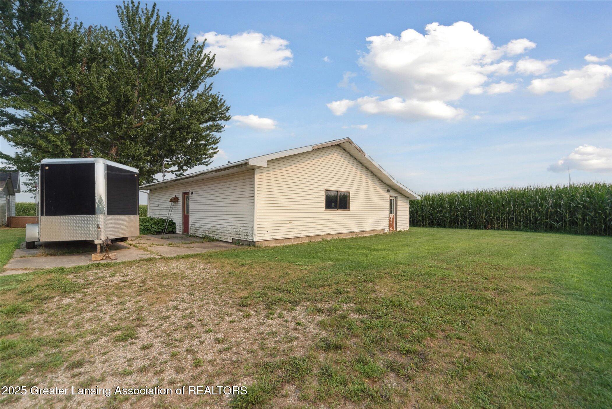 6103 West Roosevelt Road Middleton, MI 48856 - Photo 6 of 48 39-6103-W-Roosevelt-Rd-Middleton-MI-4885