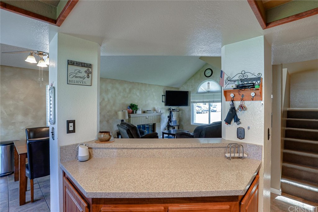 29318 Hidden Trail Road Castaic, CA 91384 - Photo 8 of 24