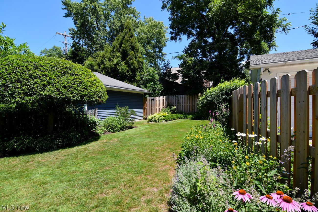 3325 Lansmere Road Shaker Heights, OH 44122 - Photo 50 of 50