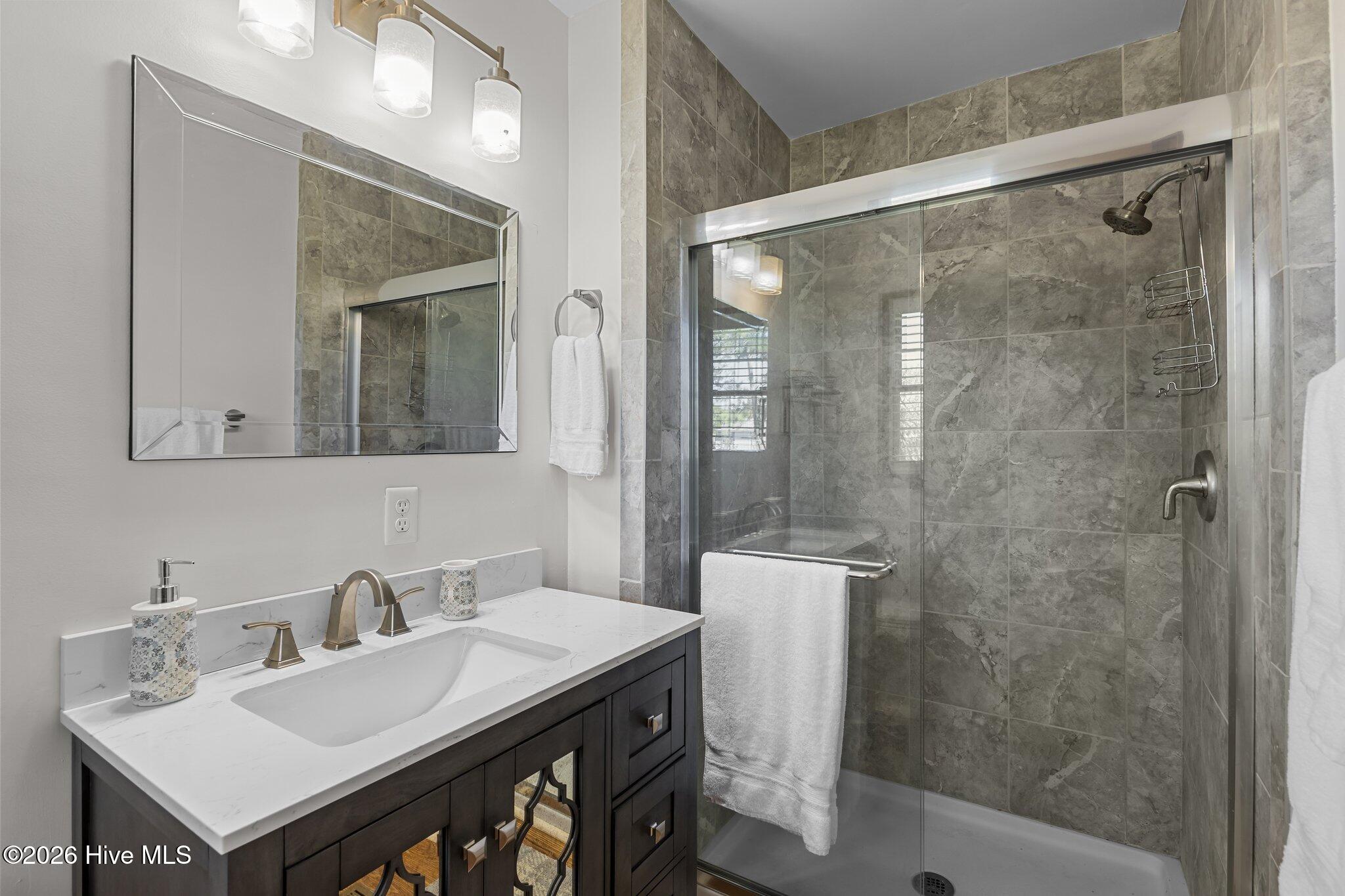 180 Wallace Road Beaufort, NC 28516 - Photo 2 of 45 Upgrades throughout