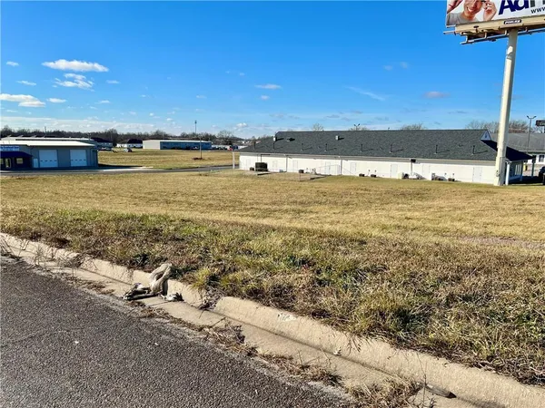 $70,000 | Lot 5 East Park Lane, Odessa, MO 64076