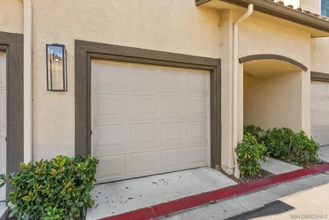$645,000 | 625 Sumner Way, Unit 4, Oceanside, CA 92058