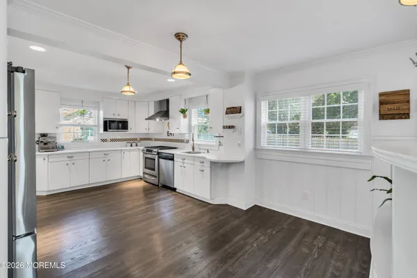 $4,500 | 24 St Nicholas Place, Red Bank, NJ 07701