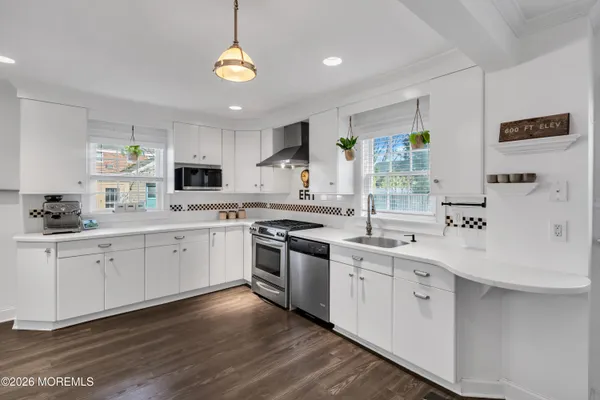 $4,500 | 24 St Nicholas Place, Red Bank, NJ 07701
