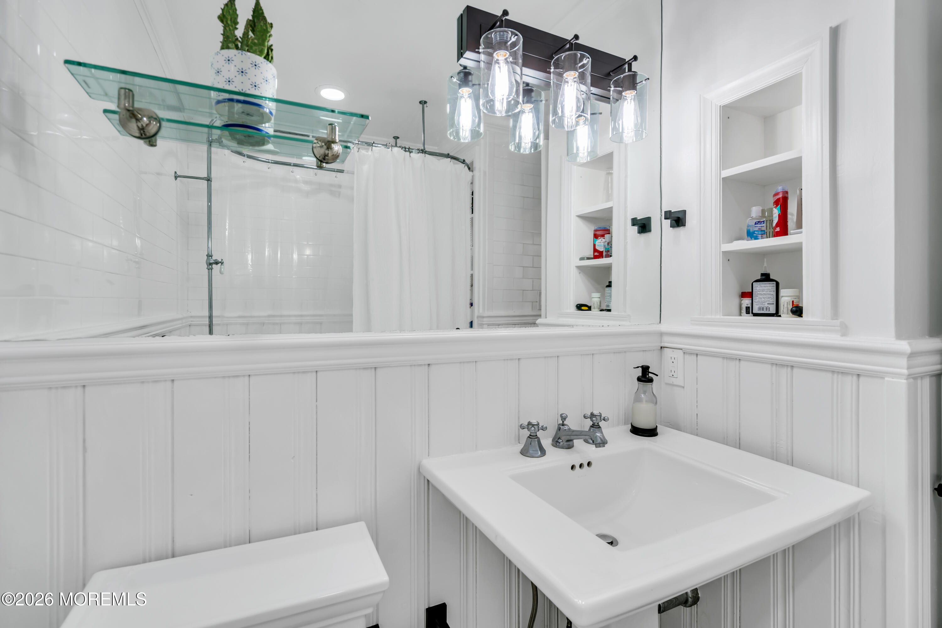 24 St Nicholas Place Red Bank, NJ 07701 - Photo 25 of 45 38-print-38-print-DSC09087