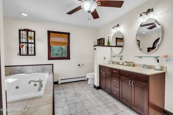 $4,500 | 24 St Nicholas Place, Red Bank, NJ 07701