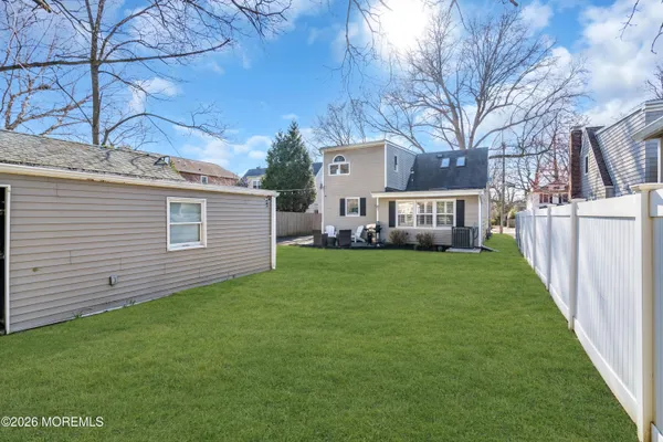 $4,500 | 24 St Nicholas Place, Red Bank, NJ 07701