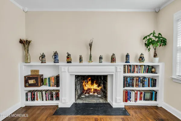 $4,500 | 24 St Nicholas Place, Red Bank, NJ 07701