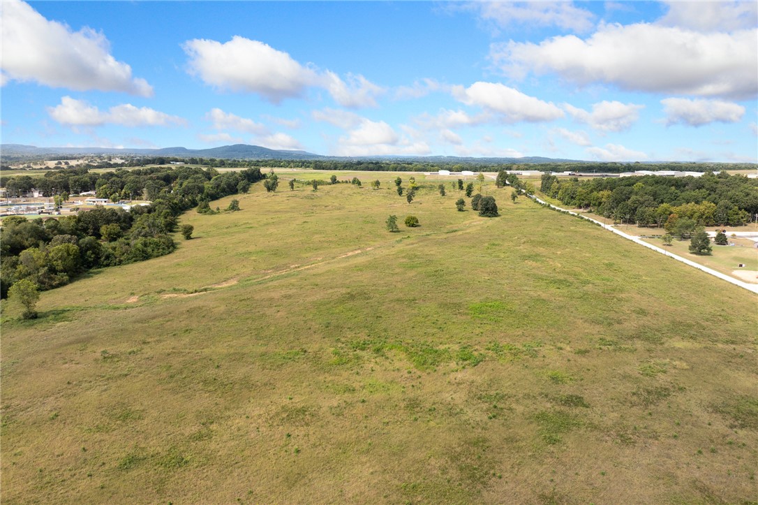 806 Gipson Road Harrison, AR 72601 - Photo 5 of 20 Gallery Image 5
