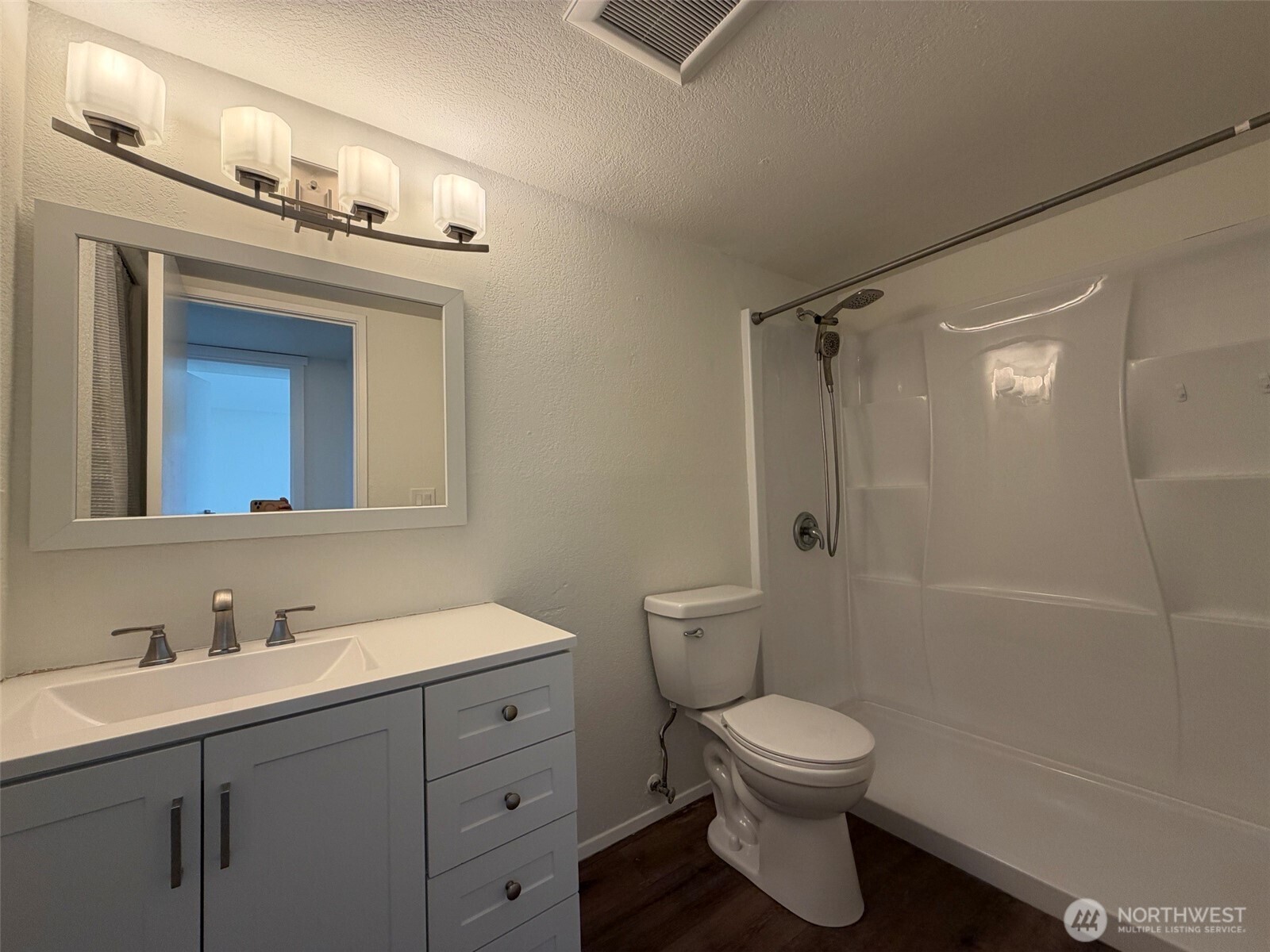 615 75th Street Southeast, Unit C52 Everett, WA 98203 - Photo 11 of 19