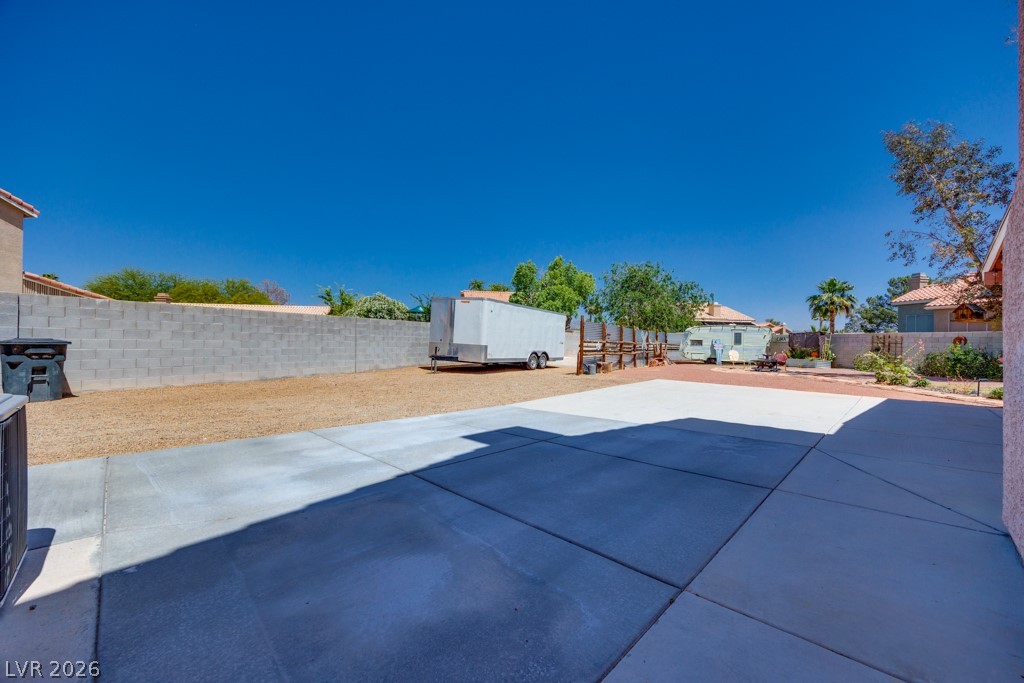 5808 Lone Song Road North Las Vegas, NV 89031 - Photo 64 of 98