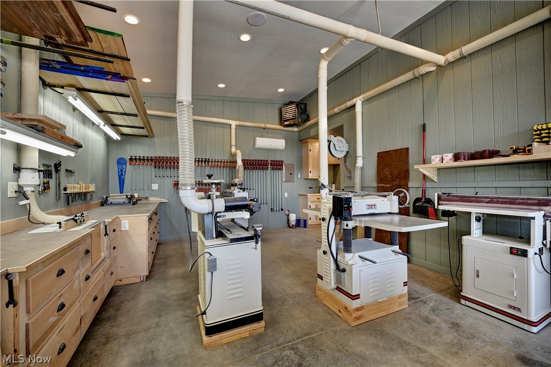 7839 Chestnut Ridge Road Northwest Beach City, OH 44608 - Photo 18 of 48