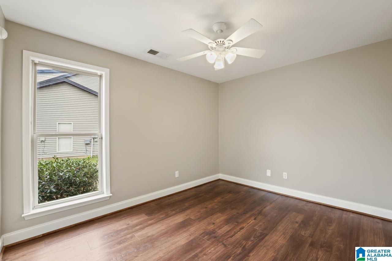 1059 Emerald Ridge Drive Calera, AL 35040 - Photo 17 of 31 Gallery Image 17