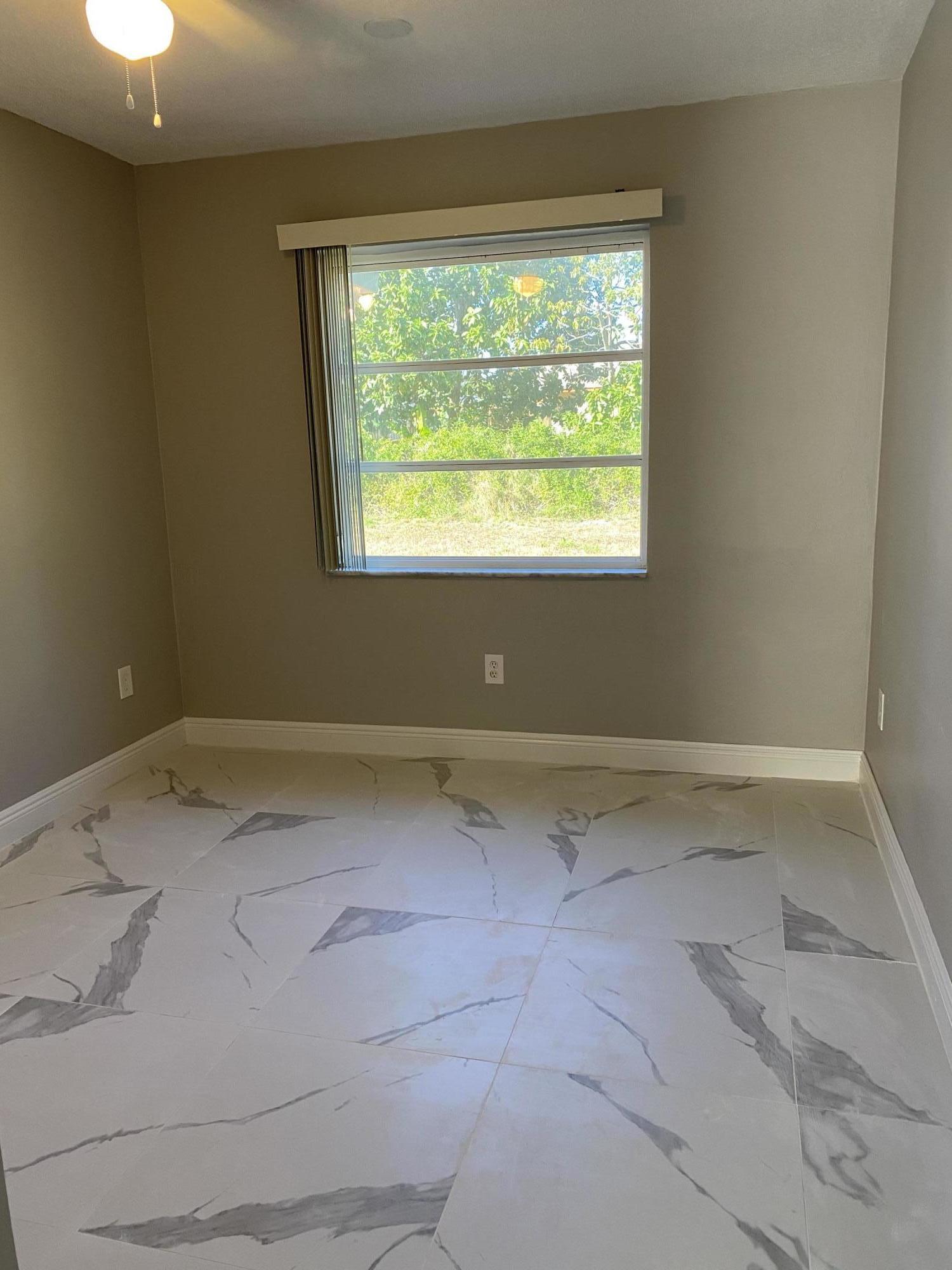 175 Southeast 27th Place Boynton Beach, FL 33435 - Photo 13 of 18 3RD BEDROOM