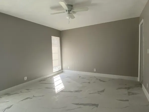 $3,800 | 175 Southeast 27th Place, Boynton Beach, FL 33435