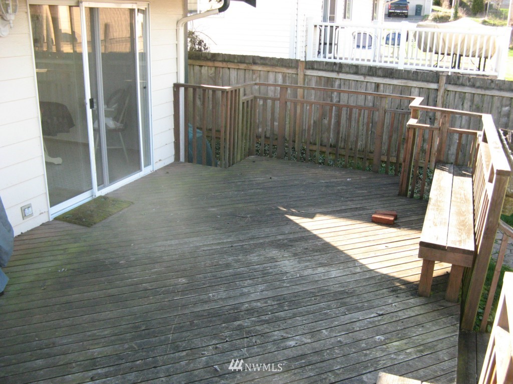 7413 Upper Ridge Road Everett, WA 98203 - Photo 8 of 8