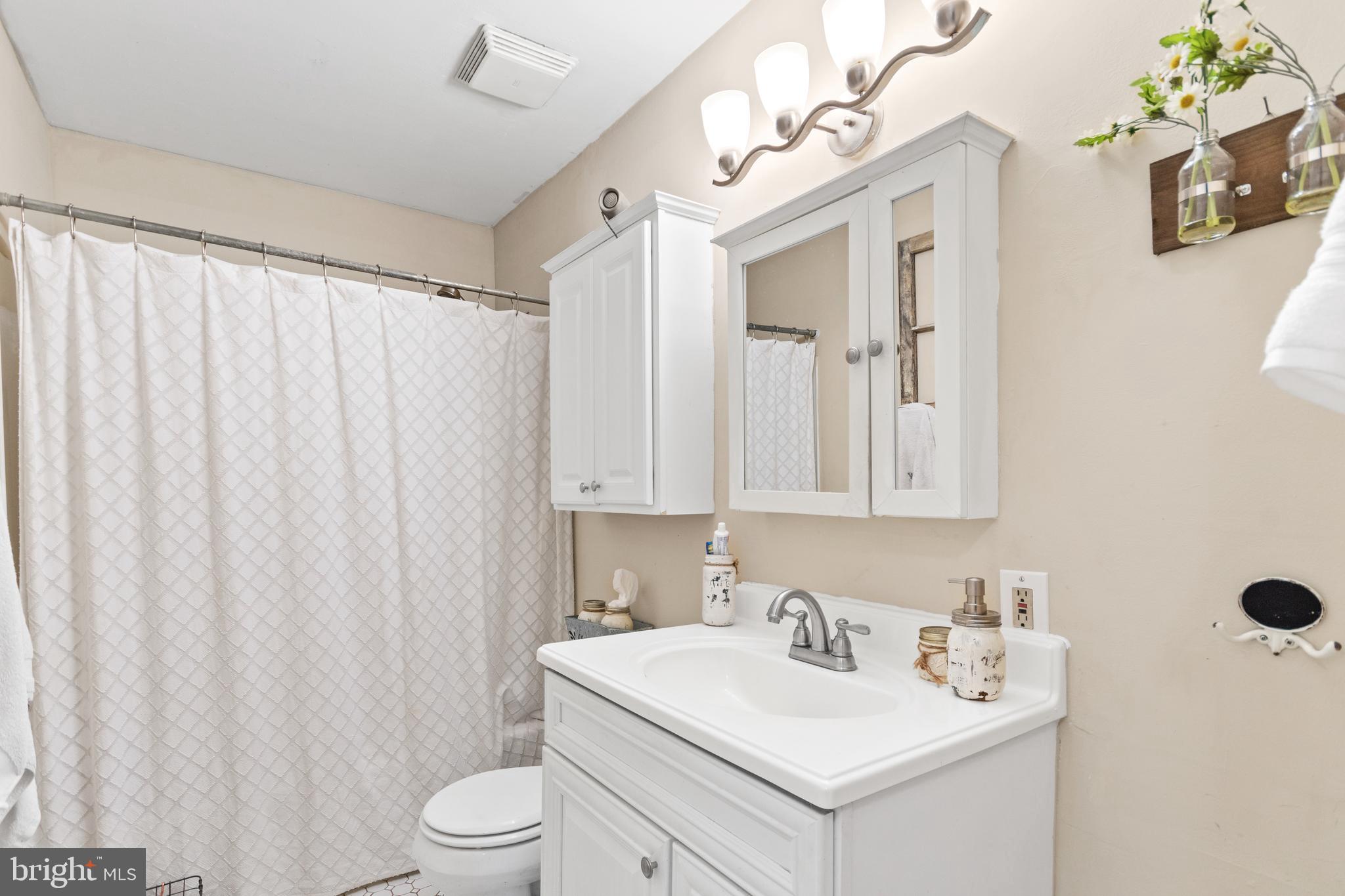 15 Hartford Road Laurel Springs, NJ 08021 - Photo 22 of 27