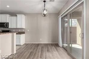 $2,200 | 6092 Fox Creek Avenue, Las Vegas, NV 89122