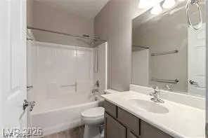 $2,200 | 6092 Fox Creek Avenue, Las Vegas, NV 89122