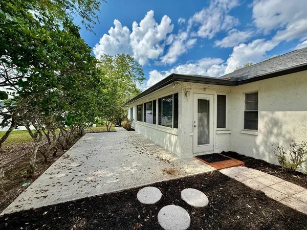 $2,500 | 1839 Tumbleweed Court, Wesley Chapel, FL 33543