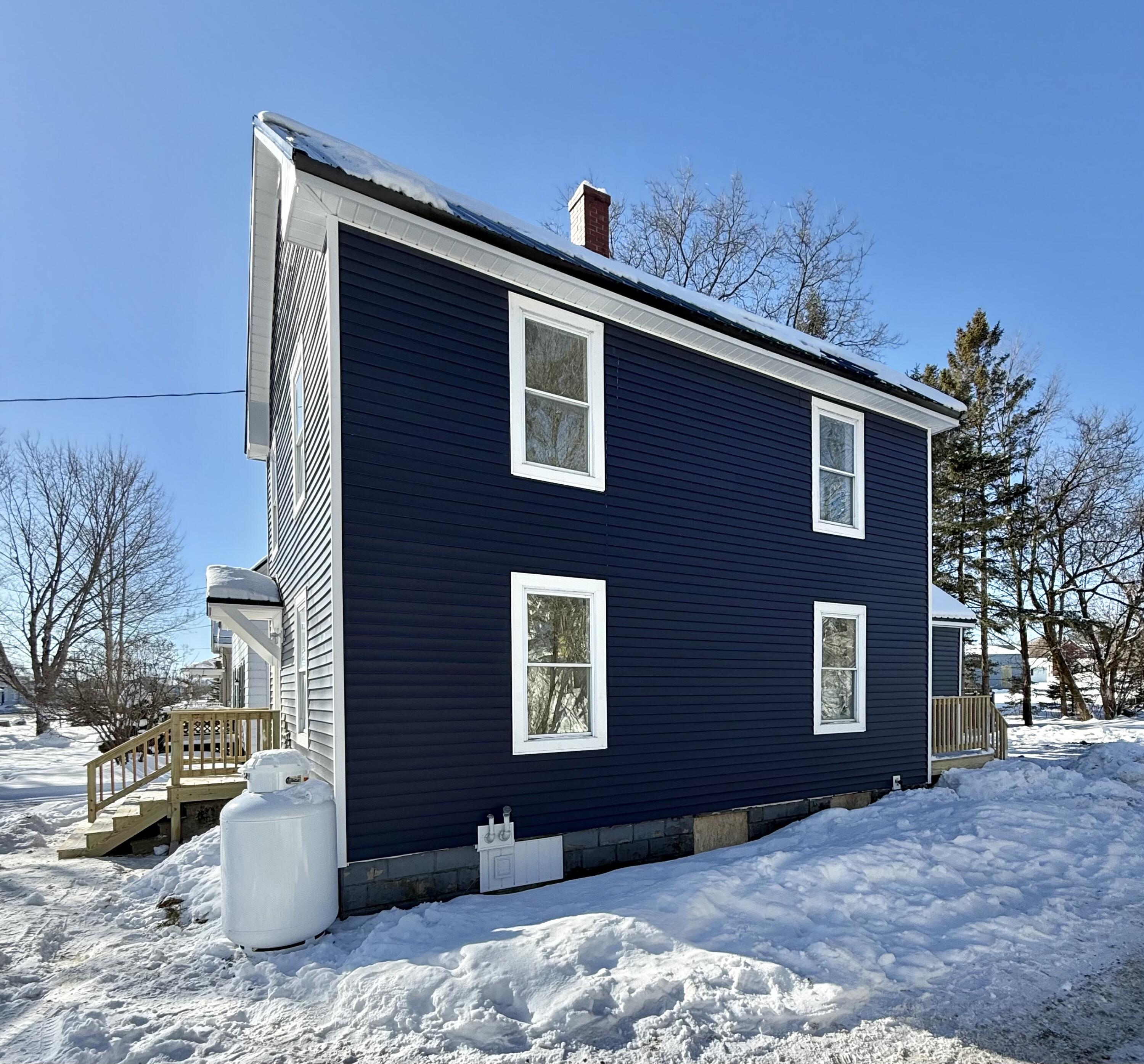 33 Dyer Street Presque Isle, ME 04769 - Photo 9 of 55 IMG_2735