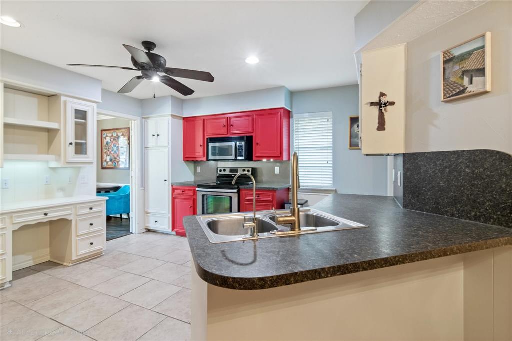 4005 Kerr Circle Farmers Branch, TX 75244 - Photo 12 of 25