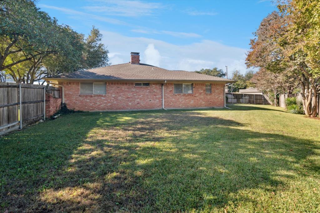 4005 Kerr Circle Farmers Branch, TX 75244 - Photo 22 of 25