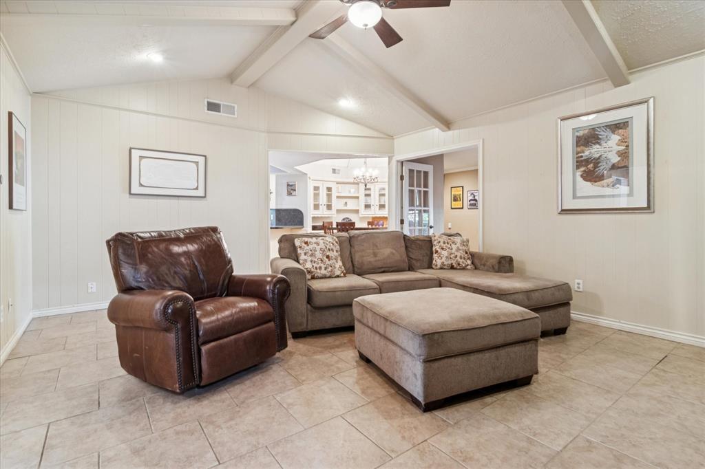 4005 Kerr Circle Farmers Branch, TX 75244 - Photo 4 of 25