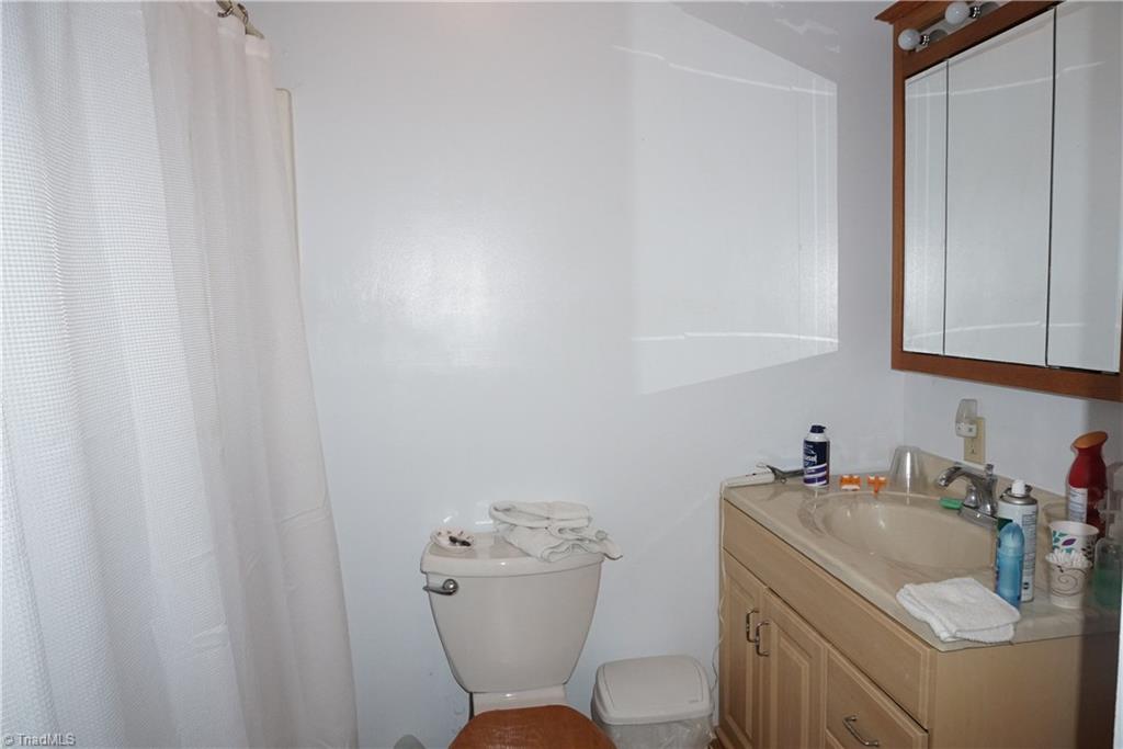 4052 Wyo Road Yadkinville, NC 27055 - Photo 15 of 22 Gallery Image 15