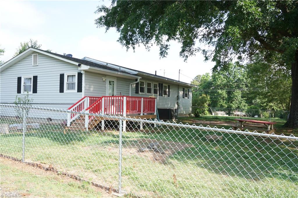 4052 Wyo Road Yadkinville, NC 27055 - Photo 19 of 22 Gallery Image 19